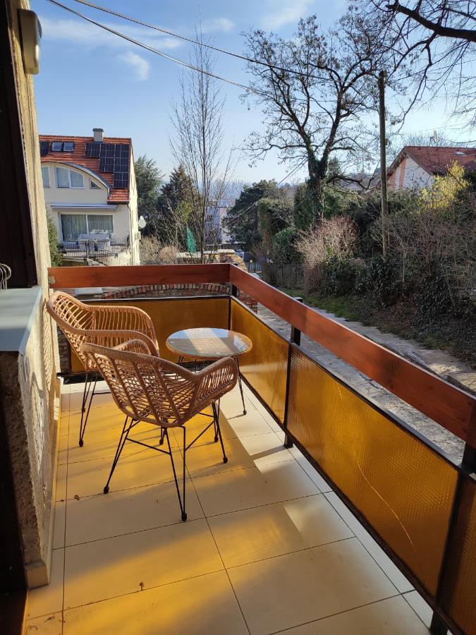Hillside Lodge Budapest Extérieur photo
