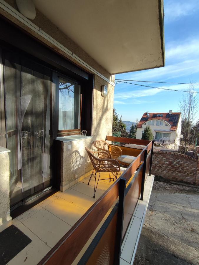 Hillside Lodge Budapest Extérieur photo